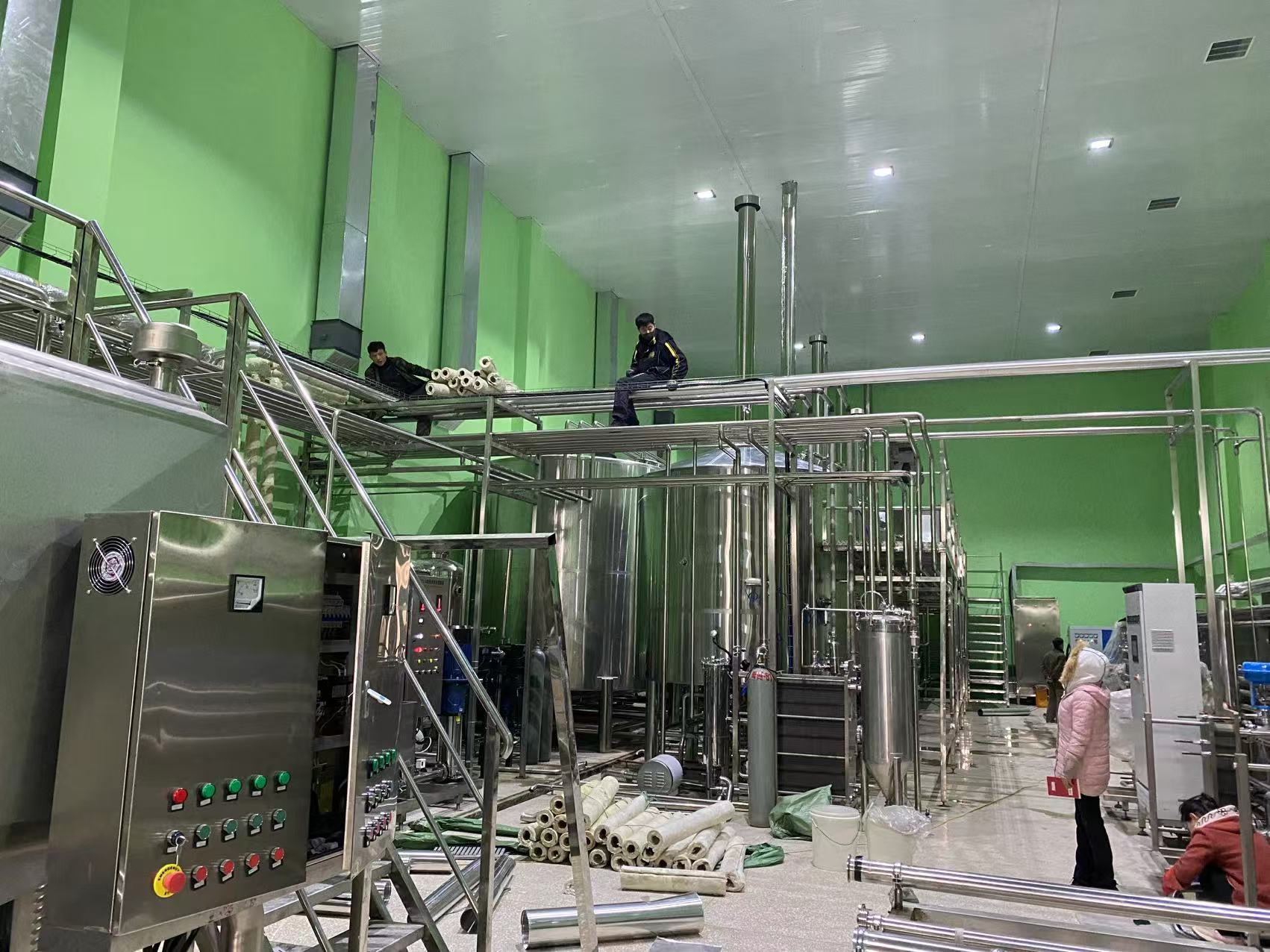 秦皇岛精酿啤酒设备厂—精酿啤酒设备制造:传承工艺与创新科技的交融